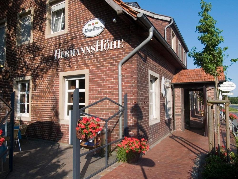 Landhotel Hermannshoehe Легден Экстерьер фото